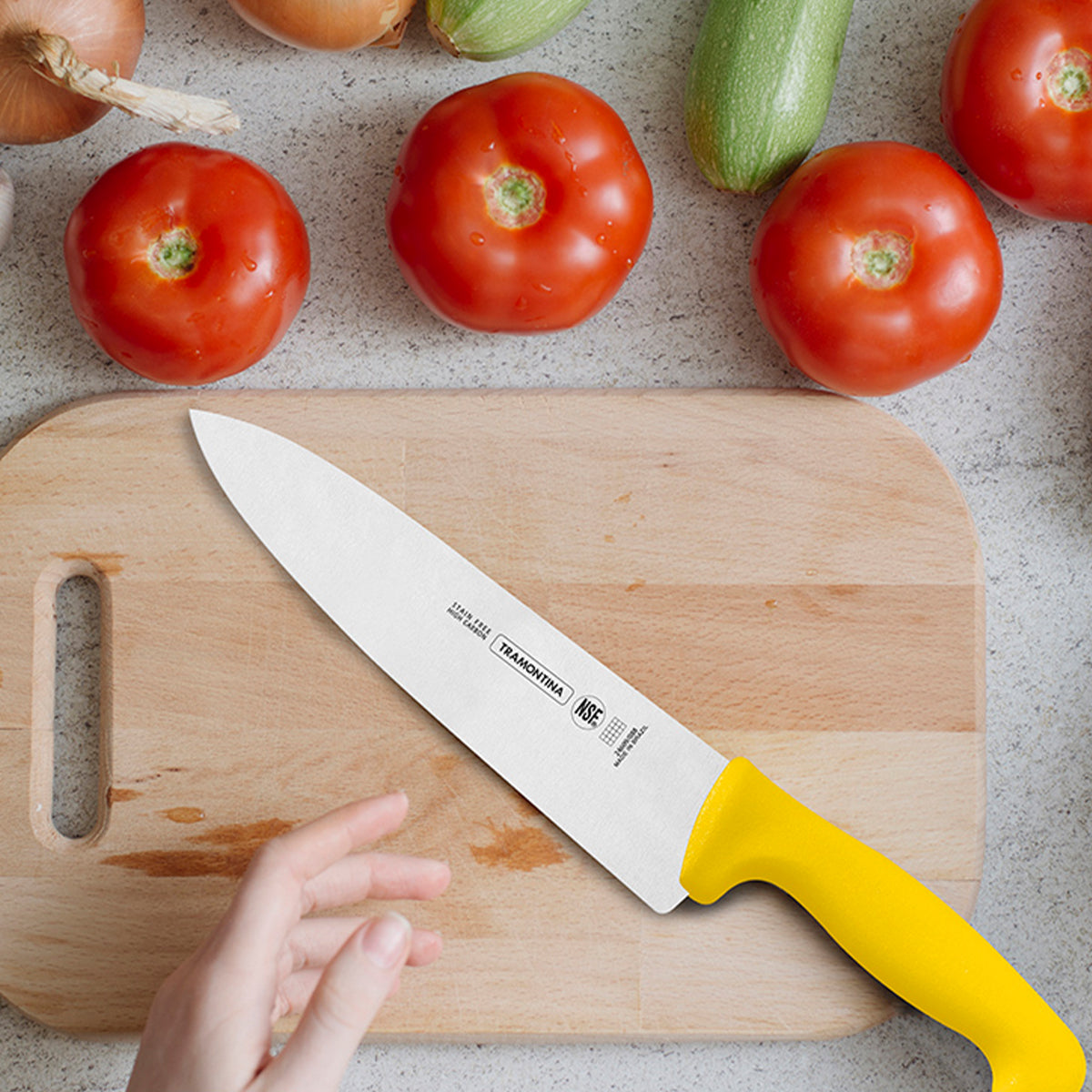 Cuchillo Chef 8 Pulgadas con Mango de Polipropileno Amarillo